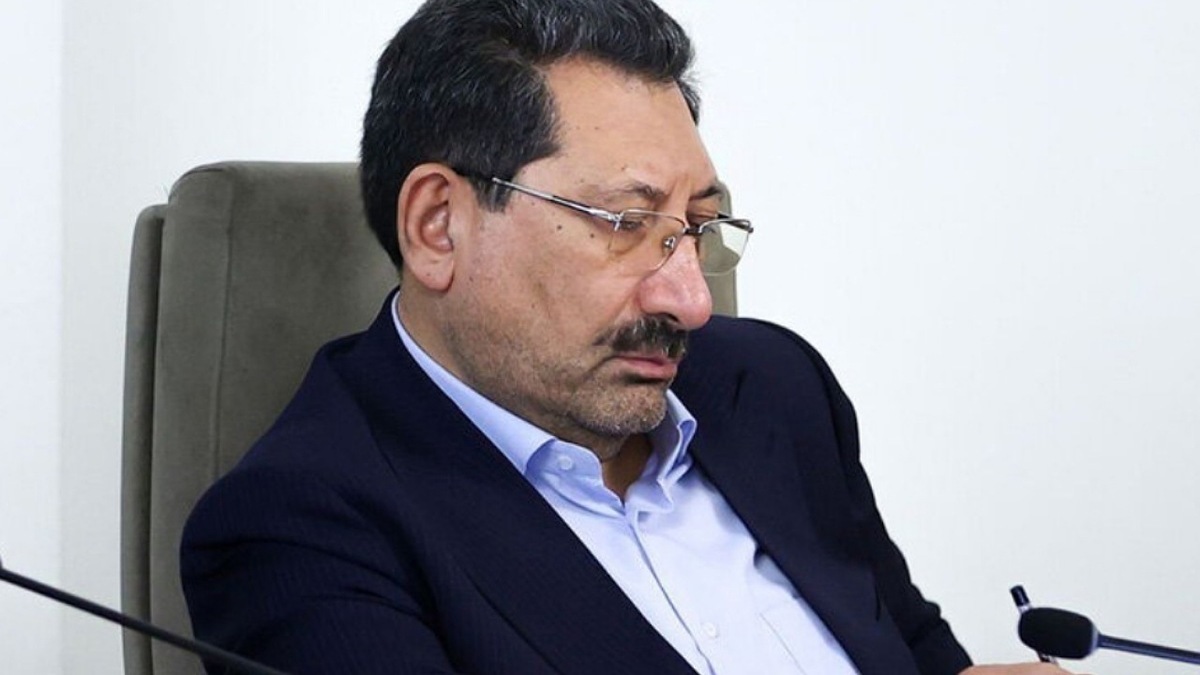 دولت سهام خودروسازان را واگذار می‌کند